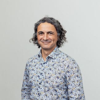 Dr. Albert Cardona